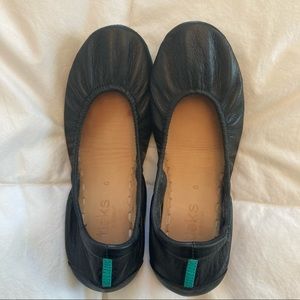 Matte Black Tieks